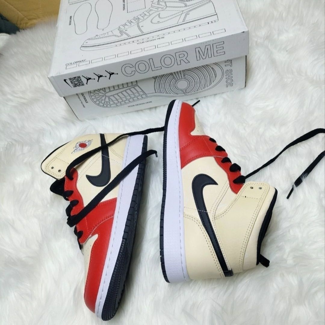 Nike Air Jordan 1 Mid DV7012-1 - Jordan 1 Retro Lace review and price